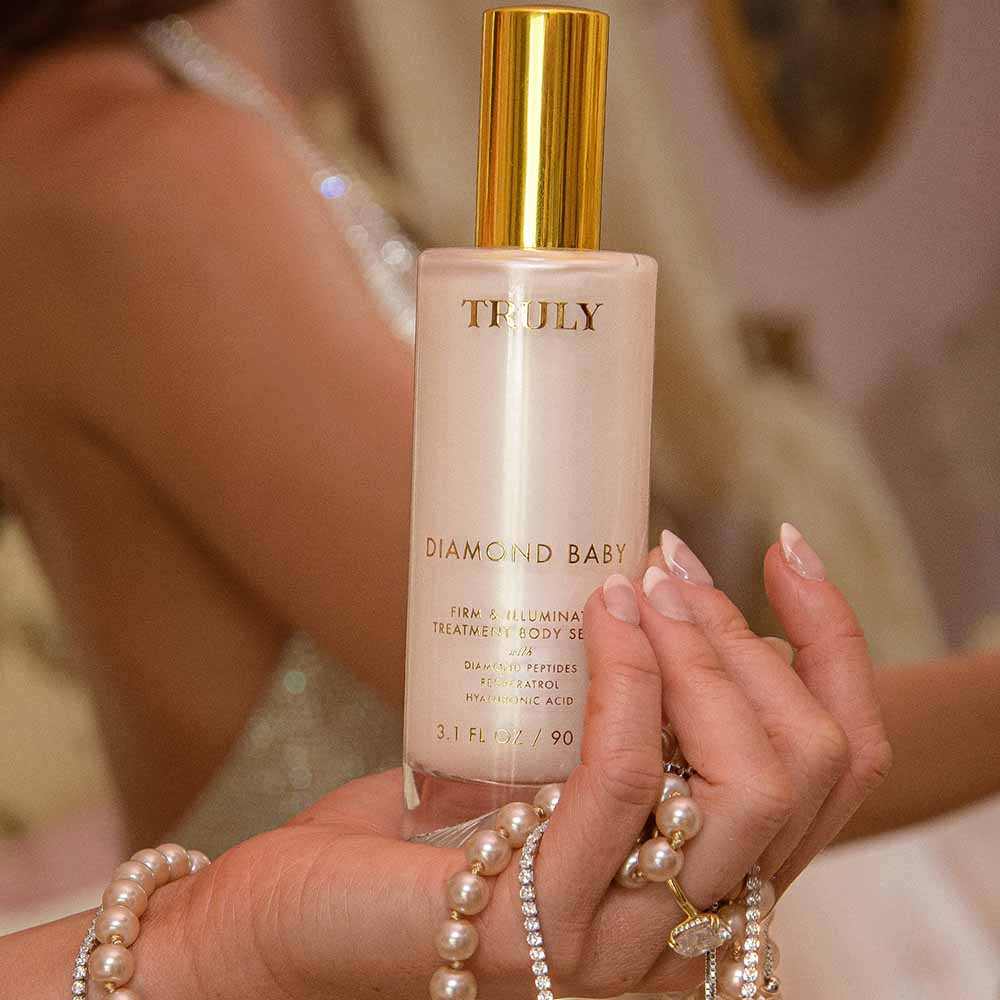 DIAMOND BABY FIRM & ILLUMINATE TREATMENT BODY SERUM (S&Eacute;RUM CORPORAL)